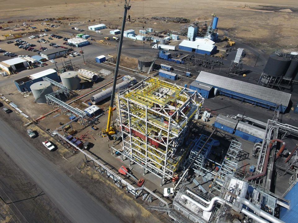 Carbon Black Tail Gas Boiler (160,000 LB/HR) & 16” Steam Line Installation in Sunray, Texas